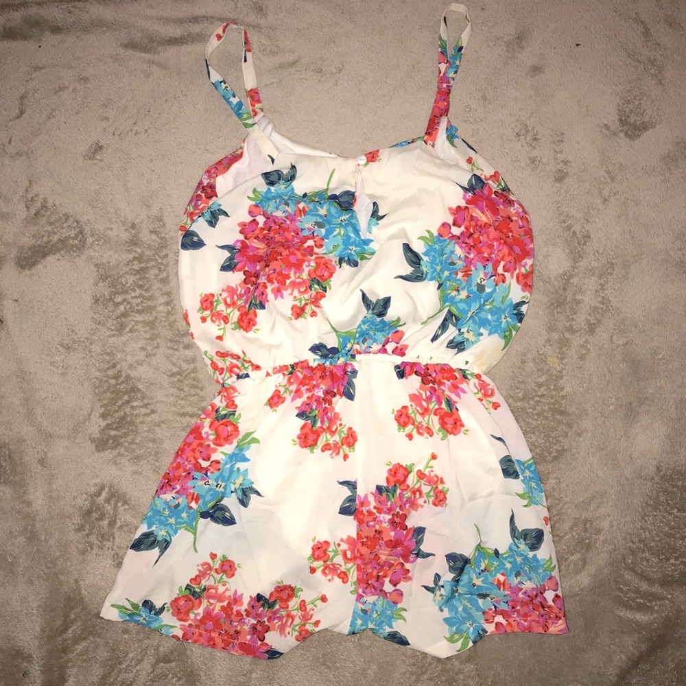 Lucca Couture XS Floral Romper